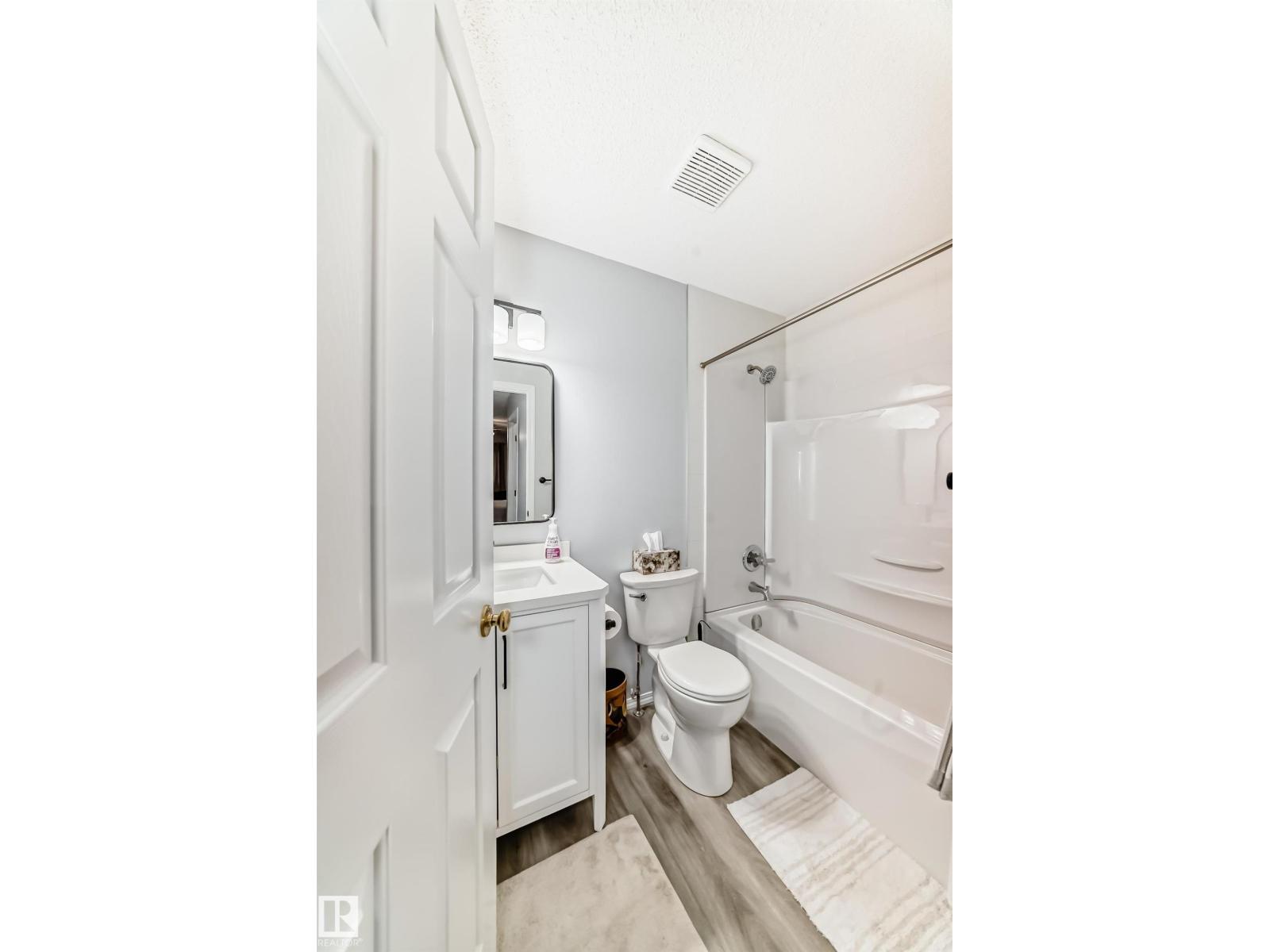 536 KANANASKIS CO — photo 41