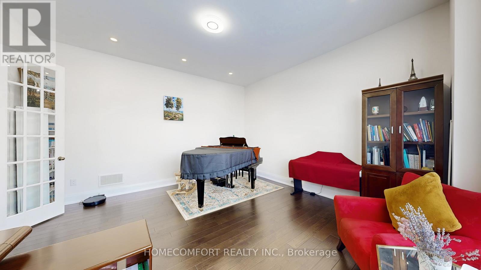 3 MARY WILLSON COURT - Image 19