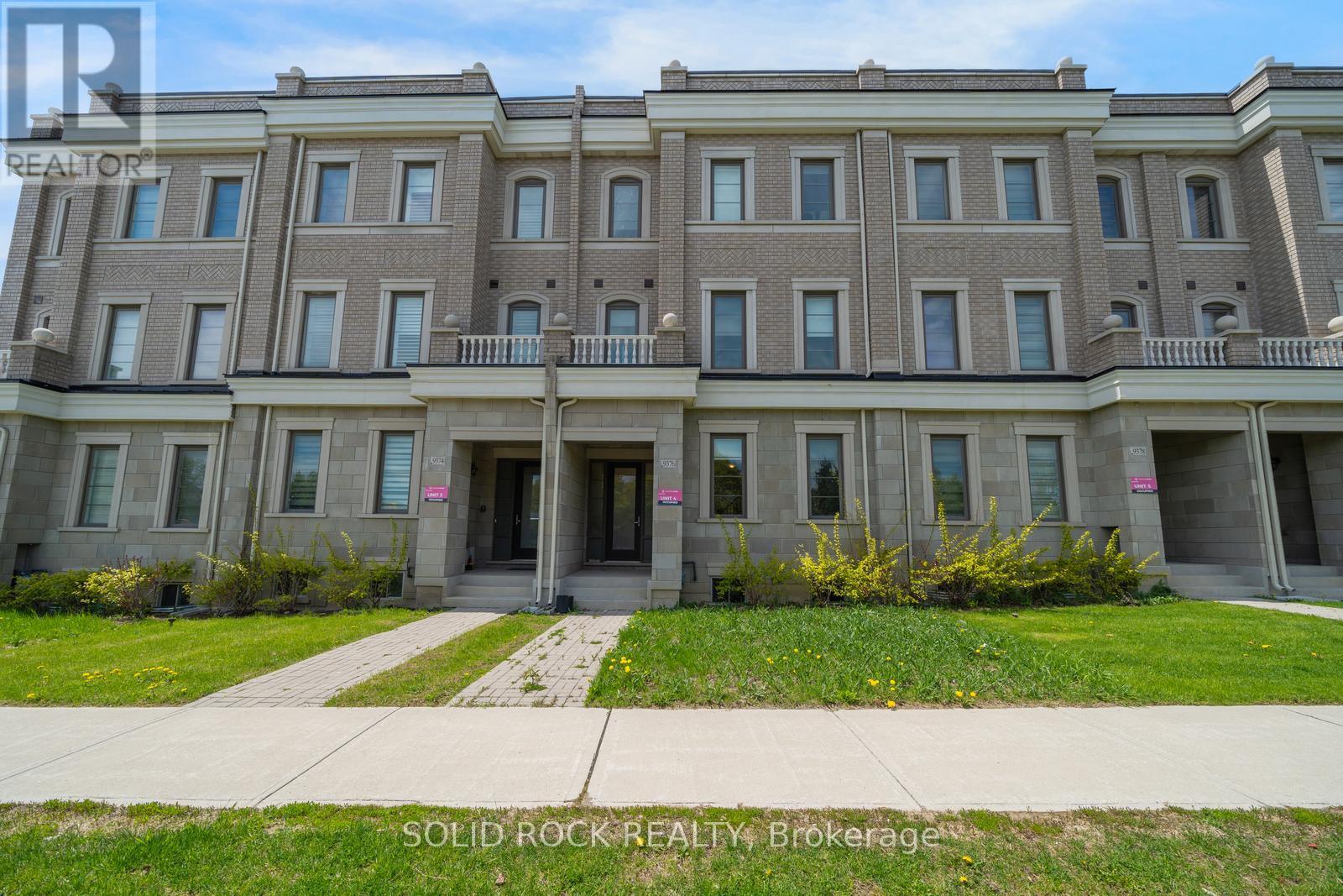 9376 BAYVIEW AVENUE - 1