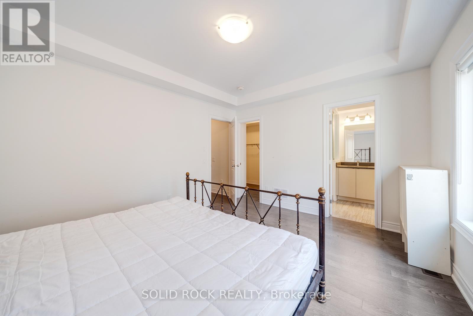9376 BAYVIEW AVENUE - 15