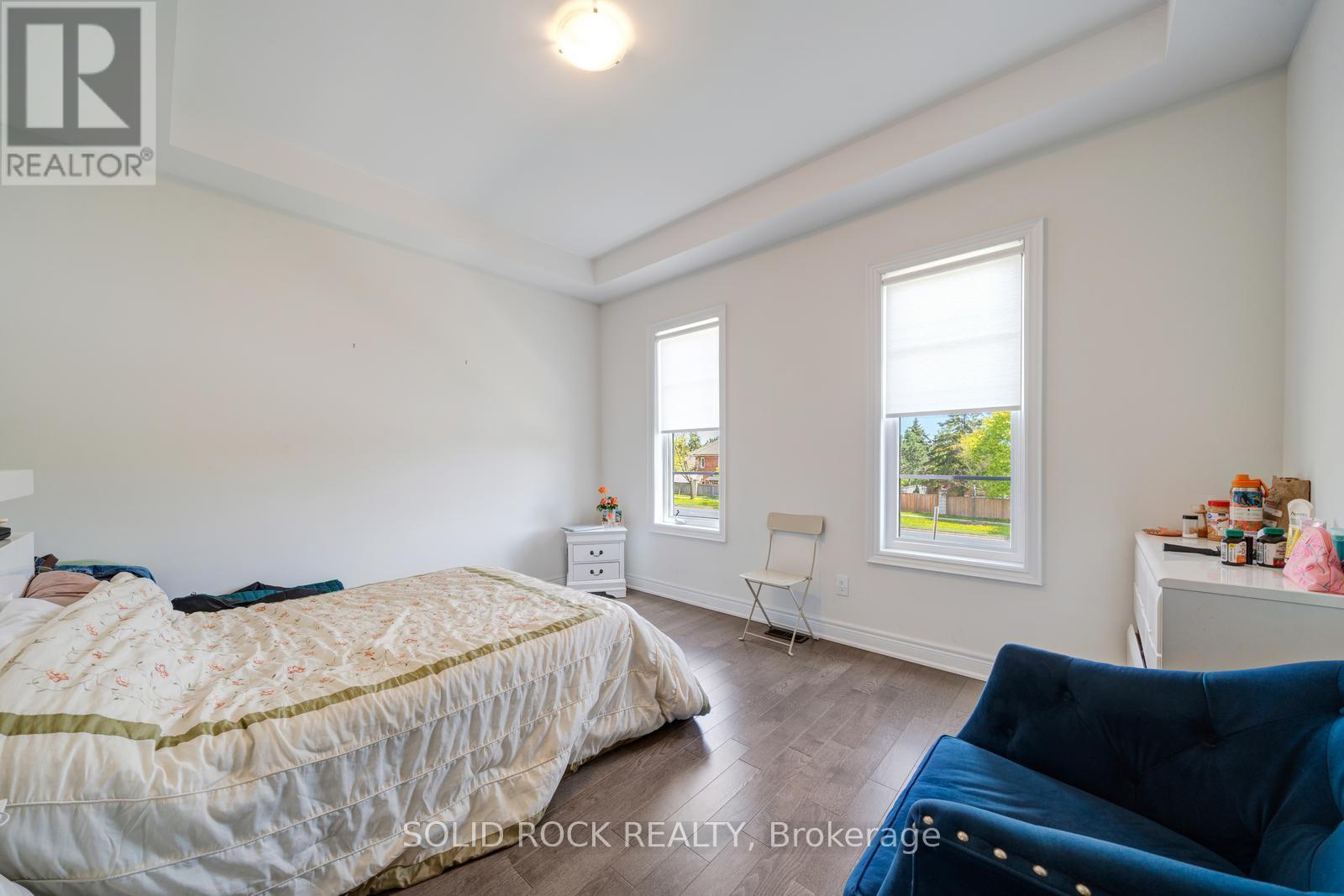 9376 BAYVIEW AVENUE - 18