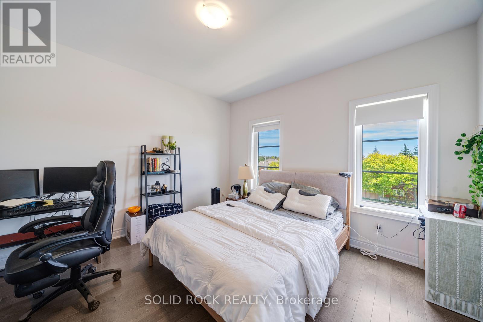 9376 BAYVIEW AVENUE - 22