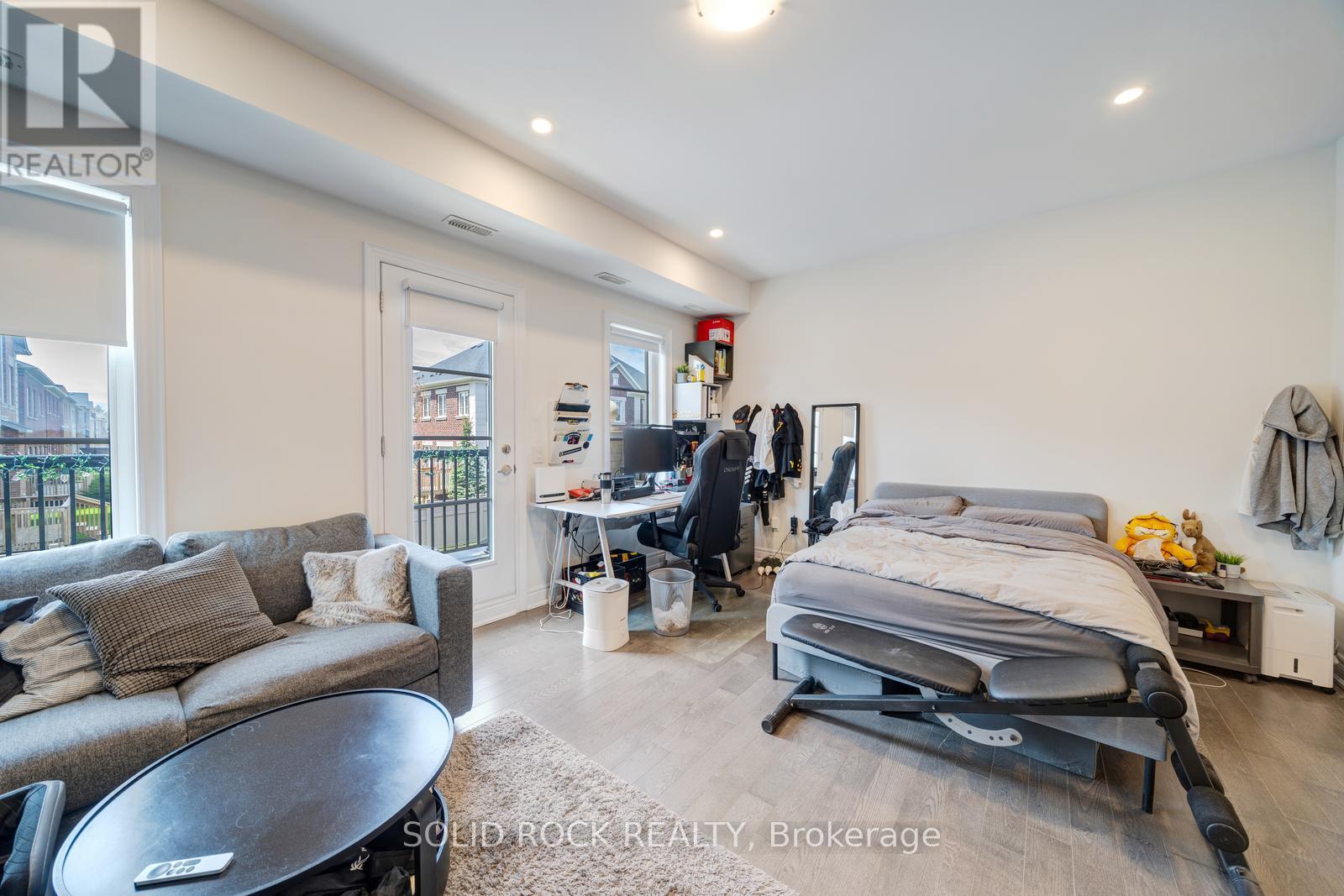 9376 BAYVIEW AVENUE - 28