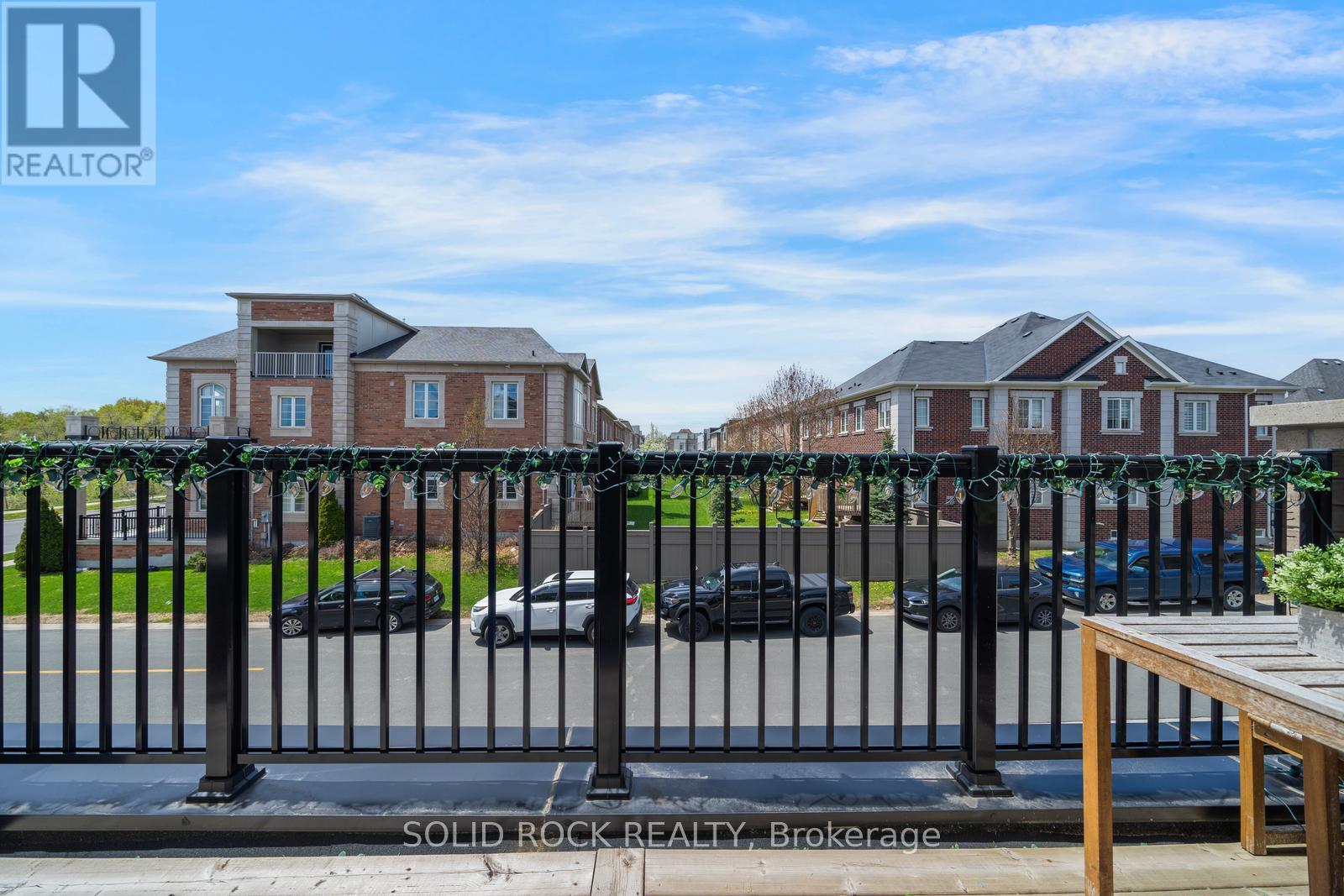 9376 BAYVIEW AVENUE - 35
