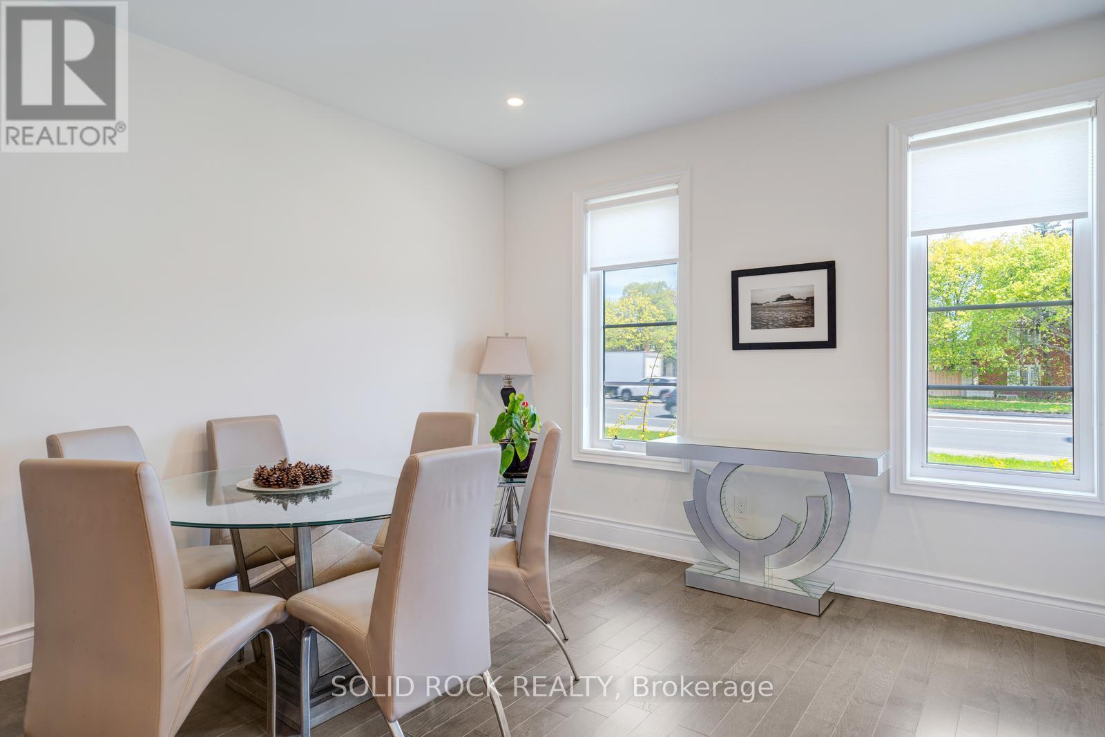 9376 BAYVIEW AVENUE - 4