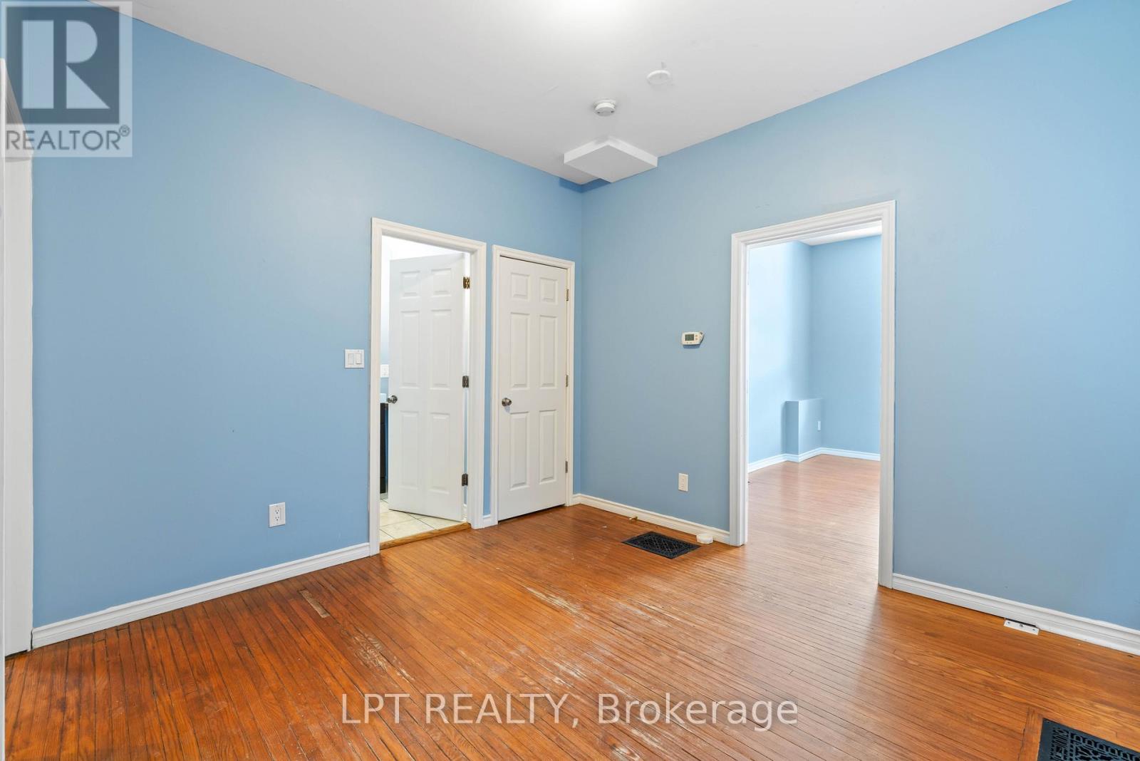 58 NOTTAWASAGA STREET - 8