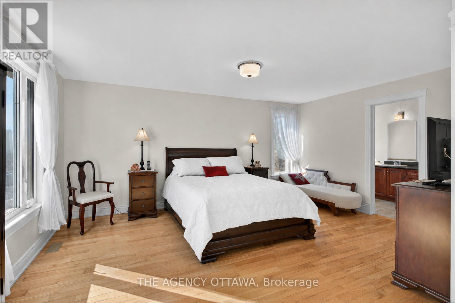 6 Bed, 4 Bath House for Sale in Ottawa – 4633 ALBION ROAD, Ottawa – MLS# X13050876 - Image 33