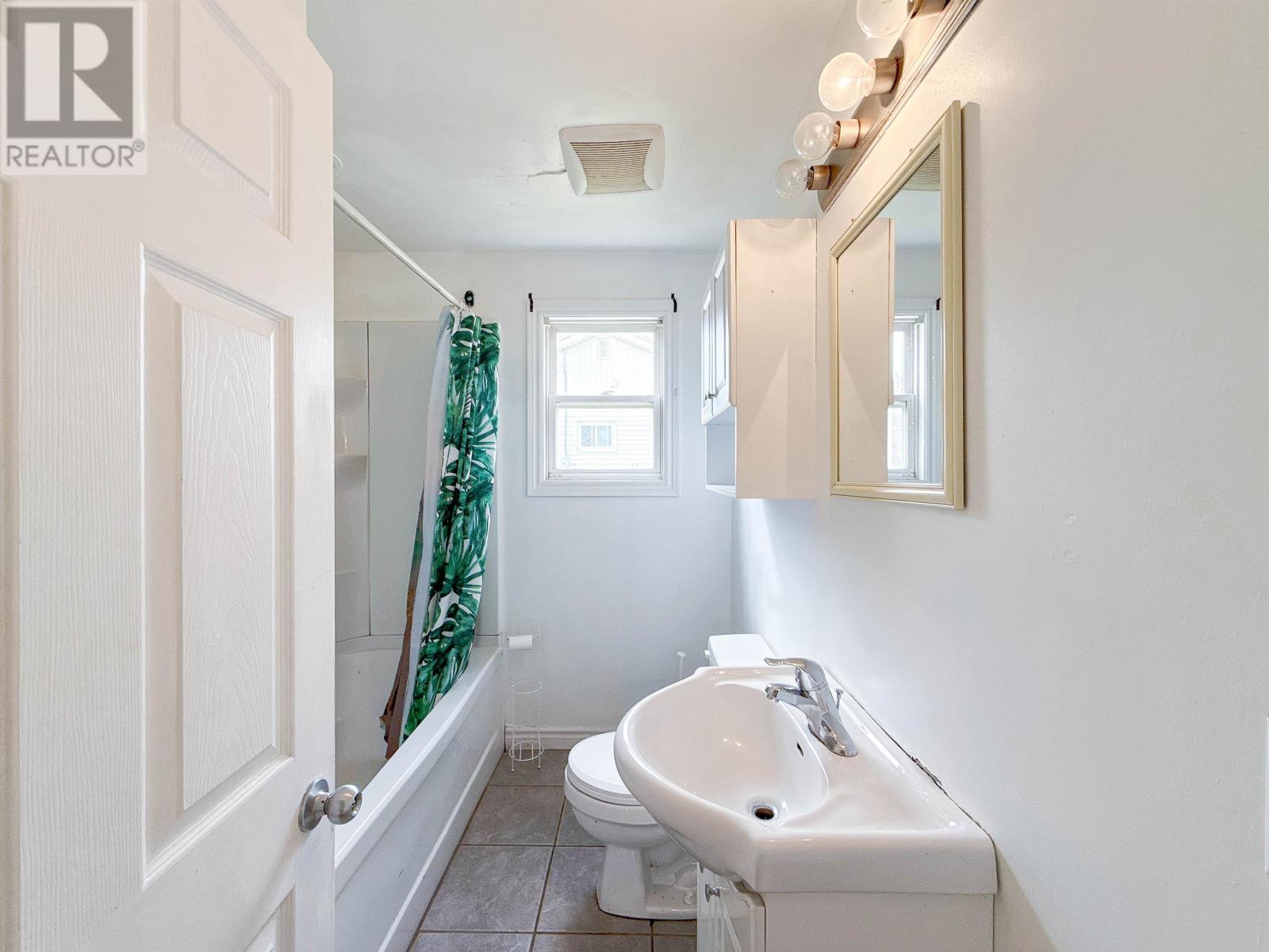 207 Belvedere Avenue - 11