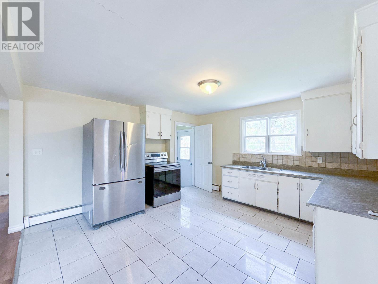 207 Belvedere Avenue - 9