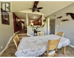 Kitchen - 3679 Krumm Avenue, Thornhill, BC V8G4Y2 Photo 6