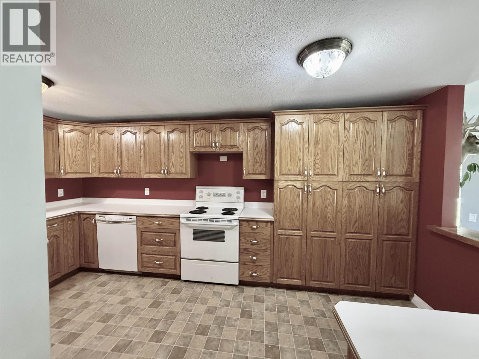 3679 KRUMM AVENUE - 7