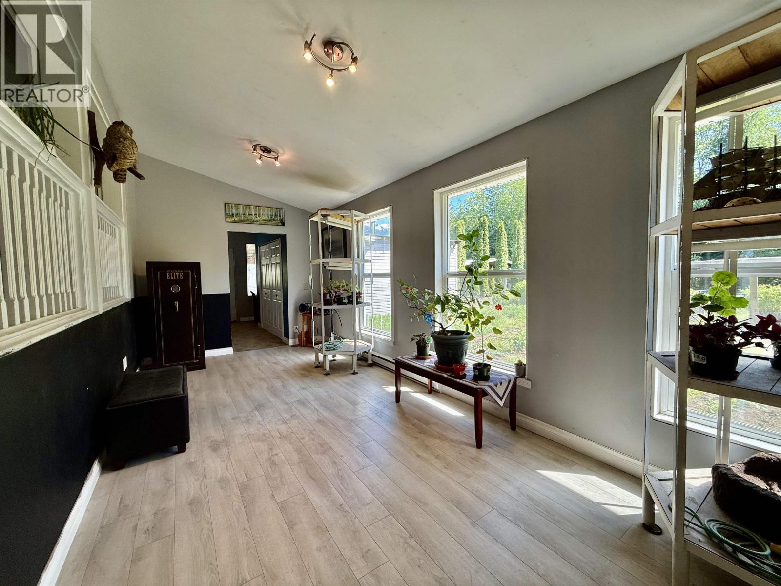 3679 KRUMM AVENUE - 13
