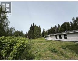 3679 Krumm Avenue, Thornhill, BC V8G4Y2 Photo 21