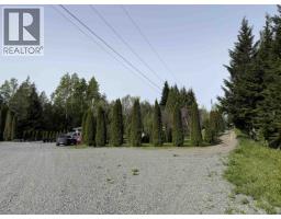 3679 Krumm Avenue, Thornhill, BC V8G4Y2 Photo 28