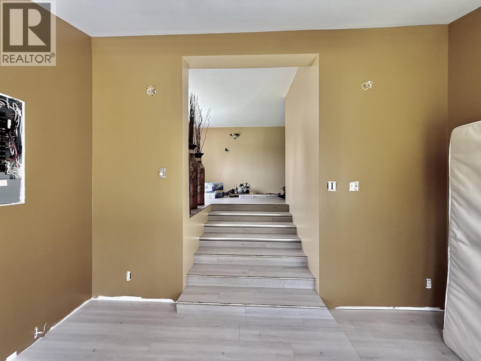 3679 KRUMM AVENUE - 14