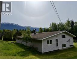 3679 Krumm Avenue, Thornhill, BC V8G4Y2 Photo 34