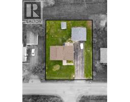 8 Gordon Street, Salisbury, NB E4J2C5 Photo 33