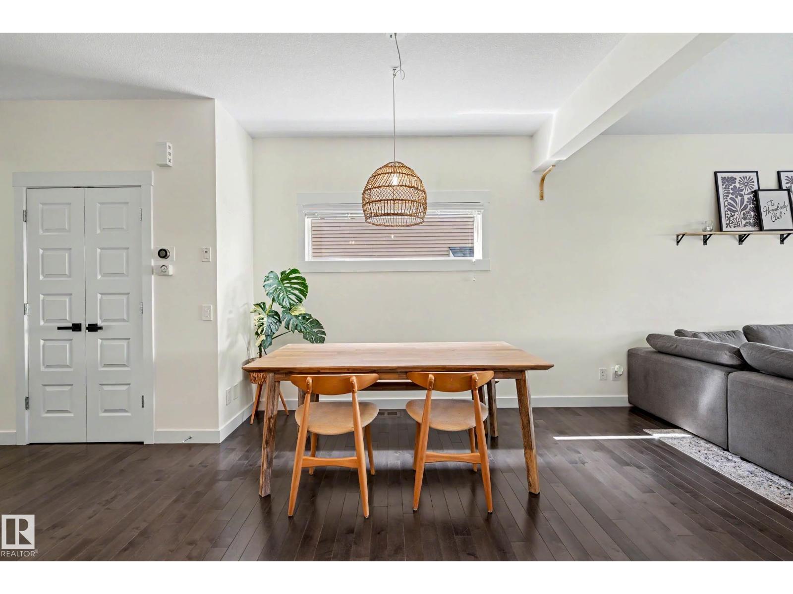 16744 64 ST NW - 10