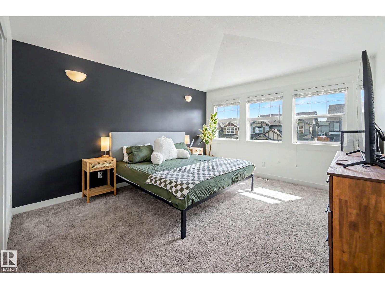 16744 64 ST NW - 19