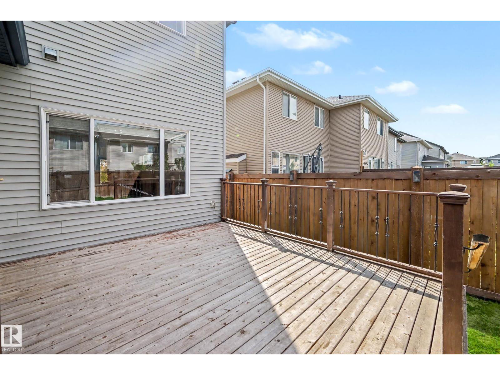 16744 64 ST NW - 28