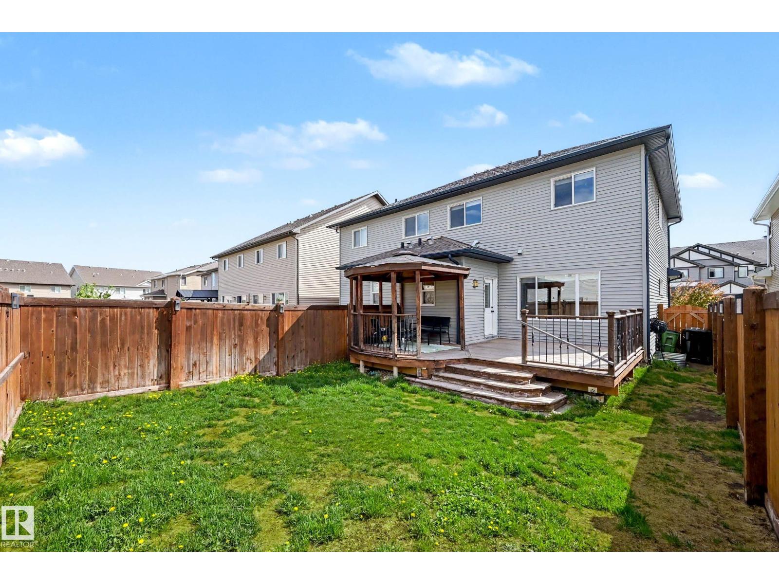 16744 64 ST NW - 31