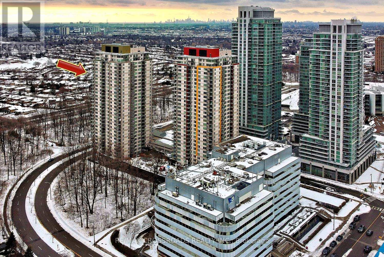 Listing photo of 2011 - 190 BOROUGH DRIVE