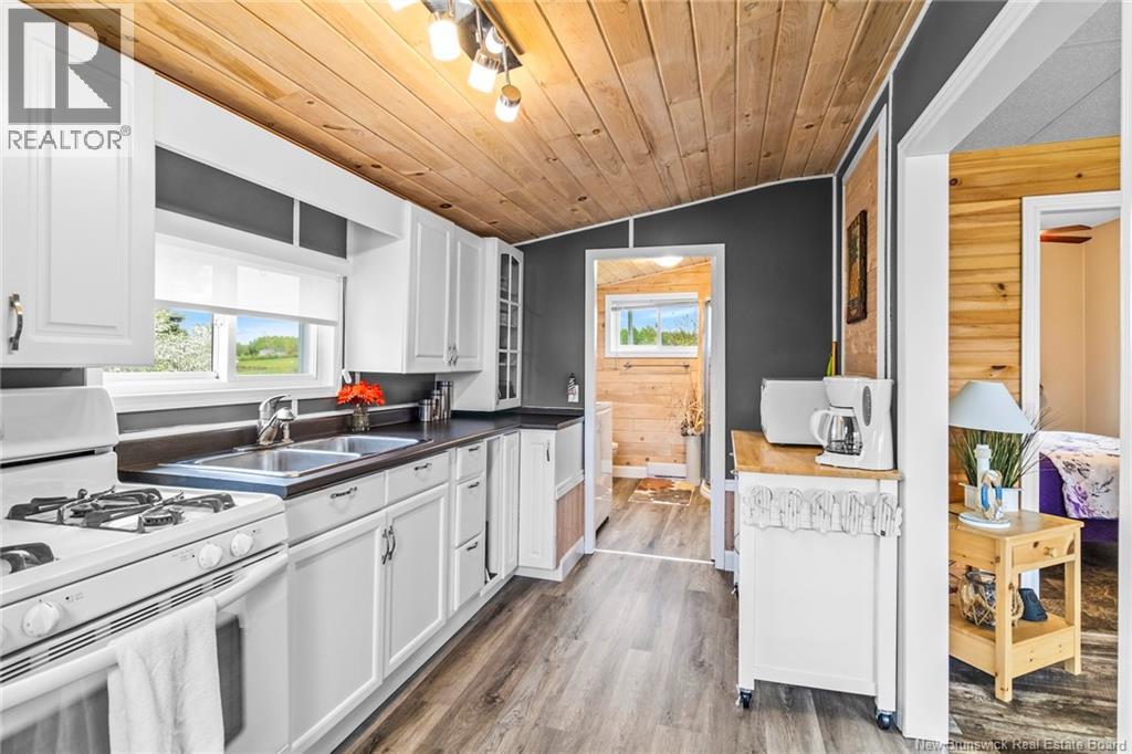 164 Chapman Road - 5