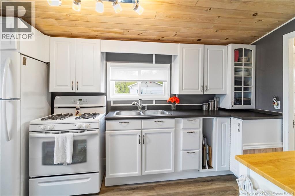 164 Chapman Road - Image 8
