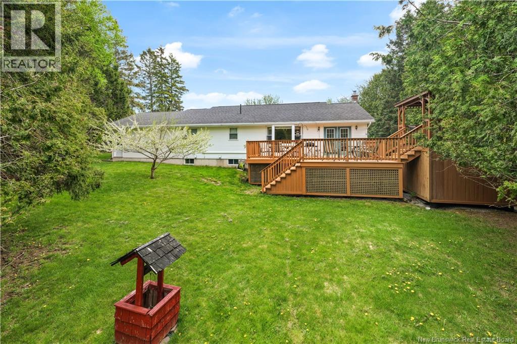 11 Evergreen Park Drive - 38