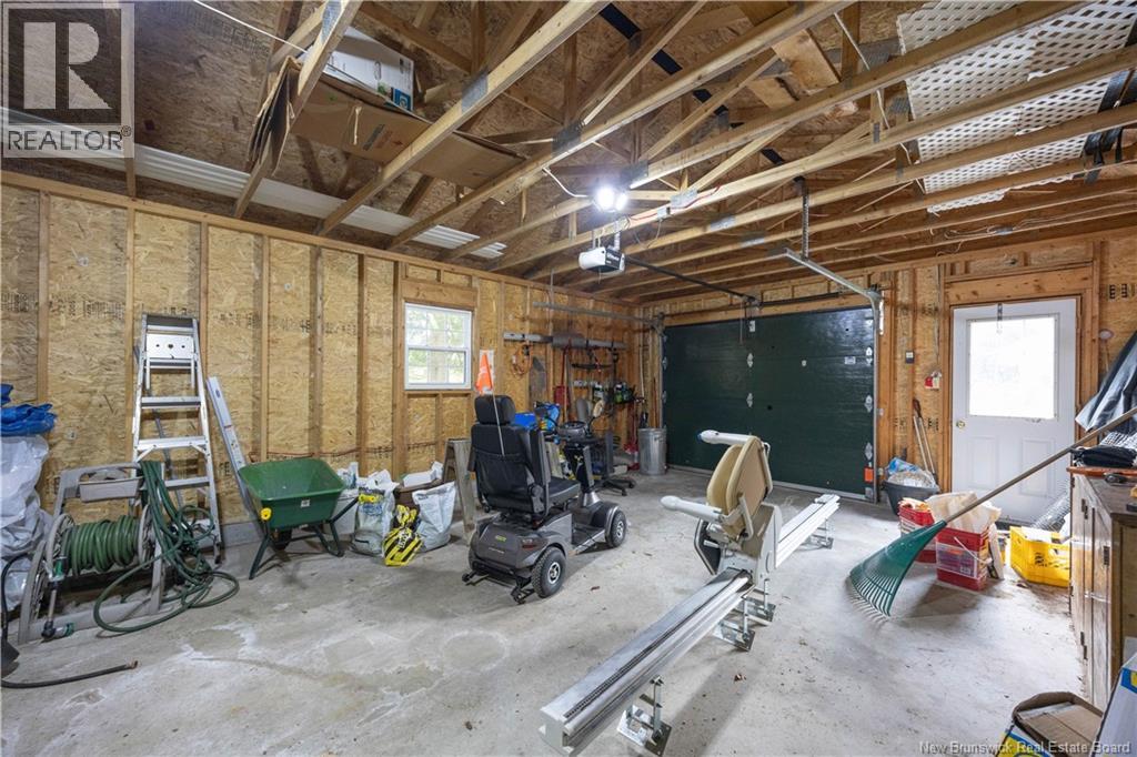 11 Evergreen Park Drive - 40