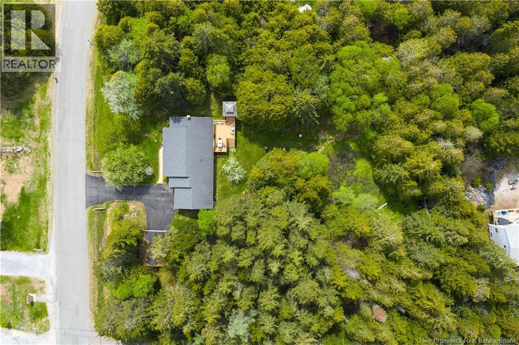 11 Evergreen Park Drive - 41