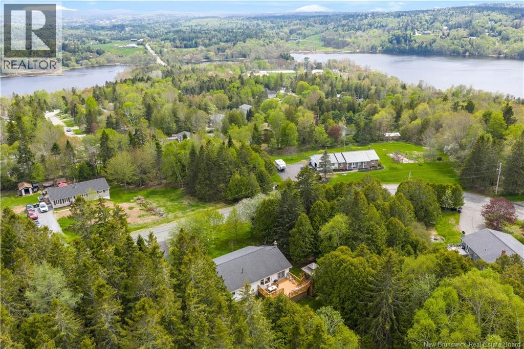 11 Evergreen Park Drive - 45