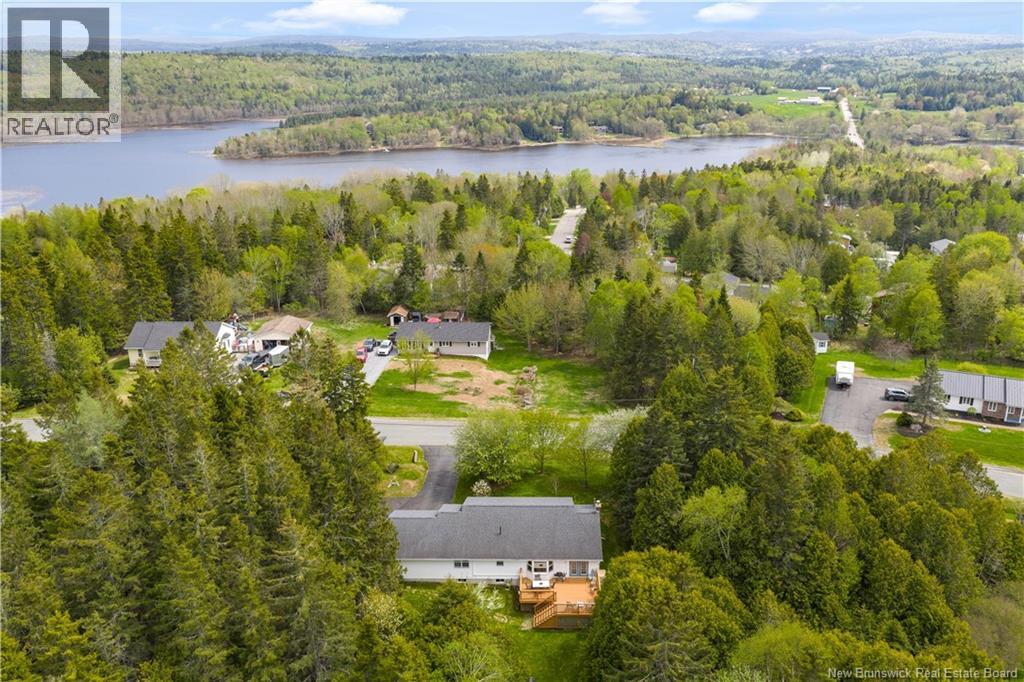 11 Evergreen Park Drive - 46