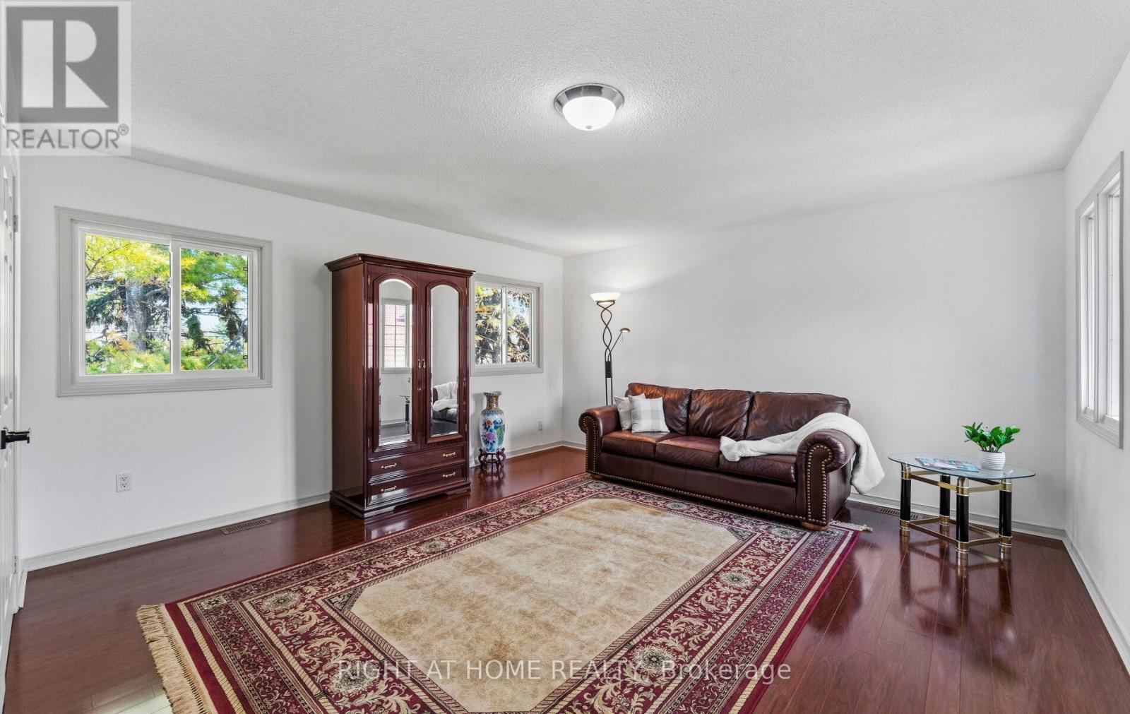 1665 ASGARD DRIVE - 21