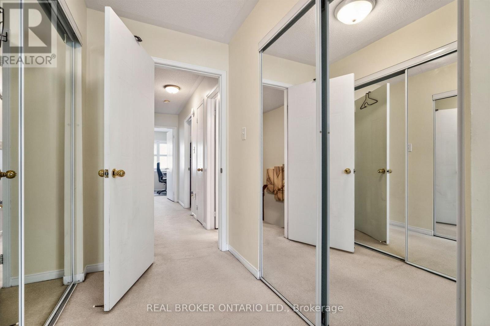 #102 86 JOYMAR DRIVE - 23