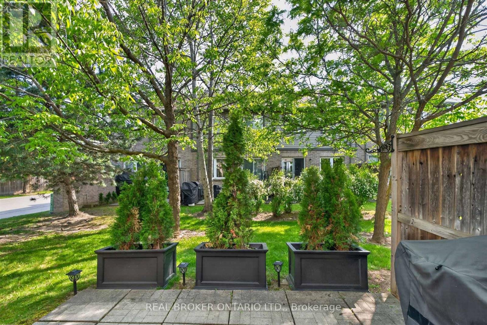 #102 86 JOYMAR DRIVE - 35