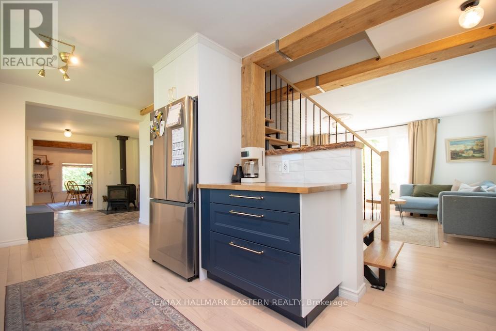 2279 PIGEON LAKE ROAD - 16
