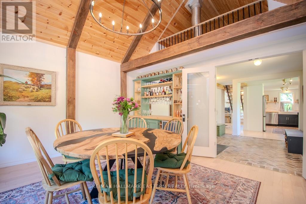 2279 PIGEON LAKE ROAD - 10