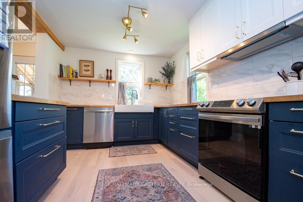 2279 PIGEON LAKE ROAD - 13