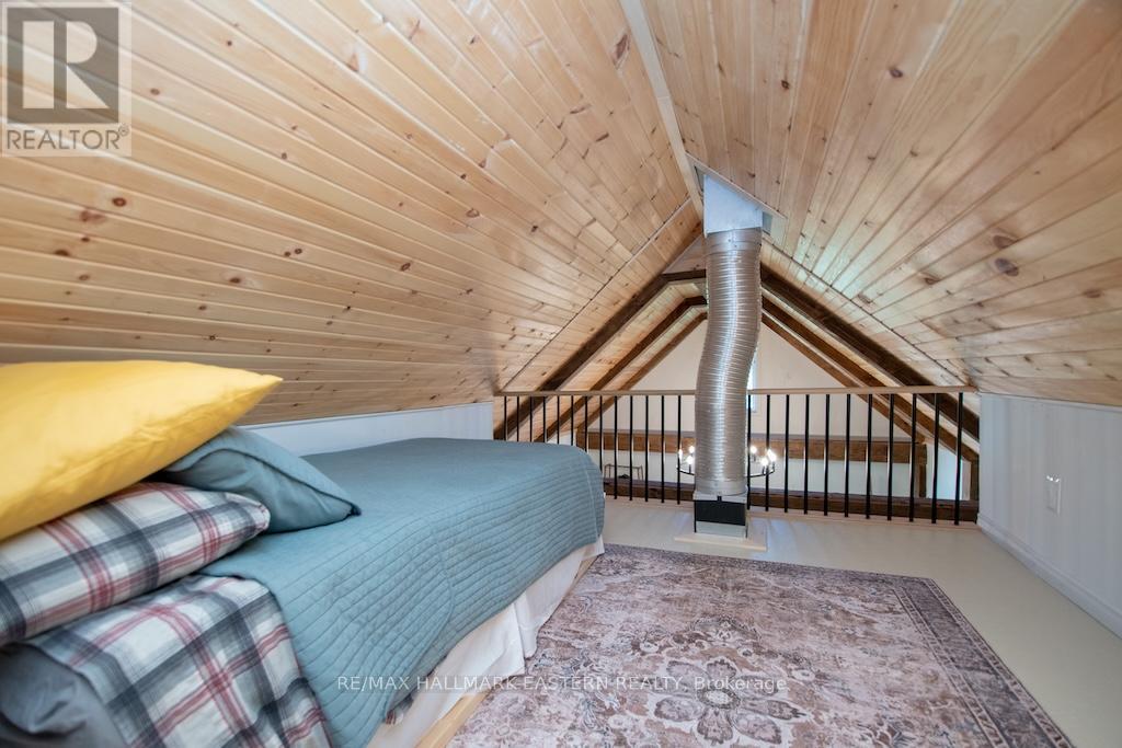 2279 PIGEON LAKE ROAD - 26