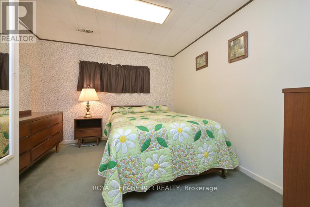 89 WILLIAM STREET - 21