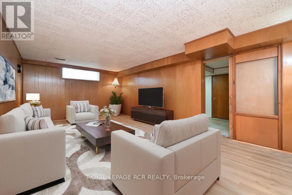 89 WILLIAM STREET - 23