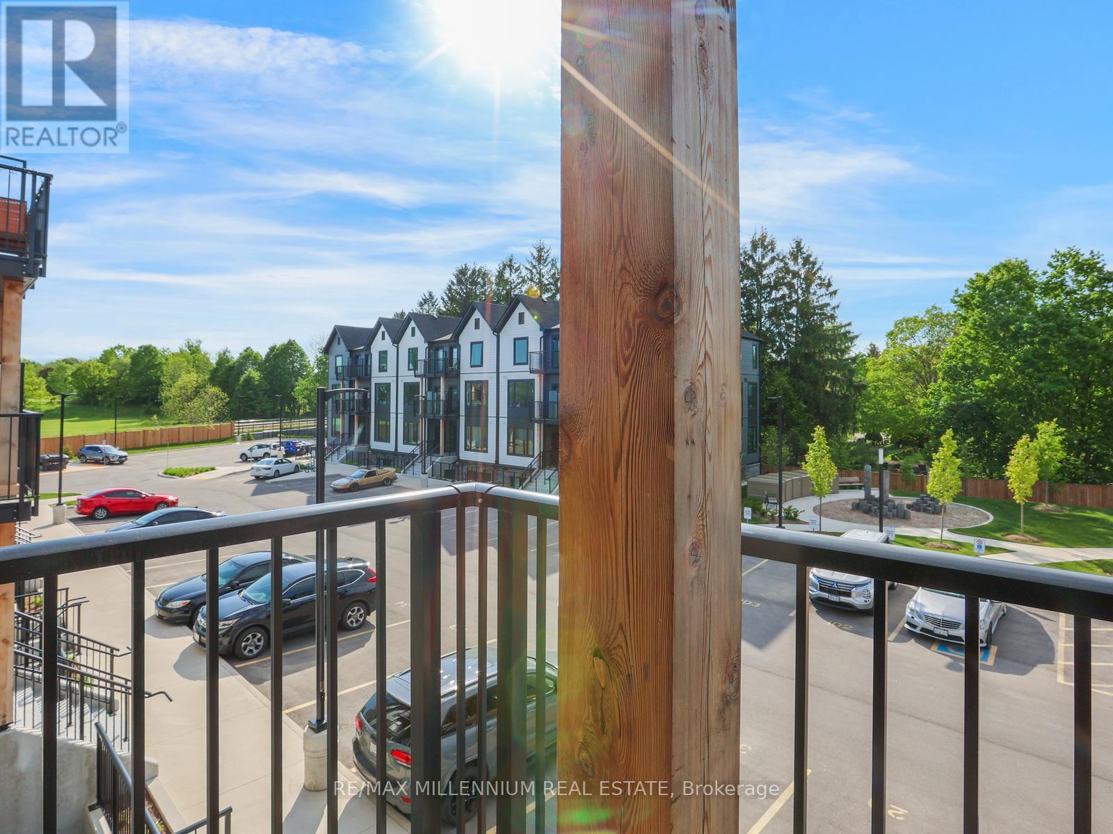 #206 708 WOOLWICH STREET - 37