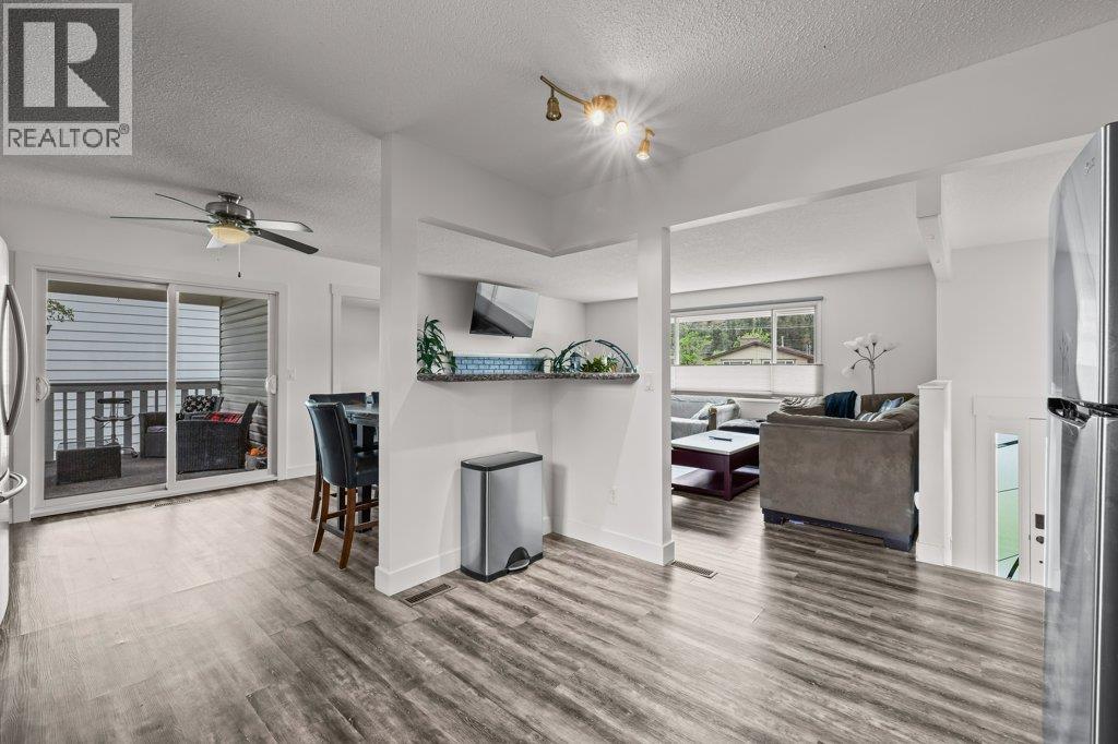  900 Hickory Road, Kelowna