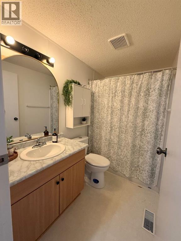 10709 102 Ave