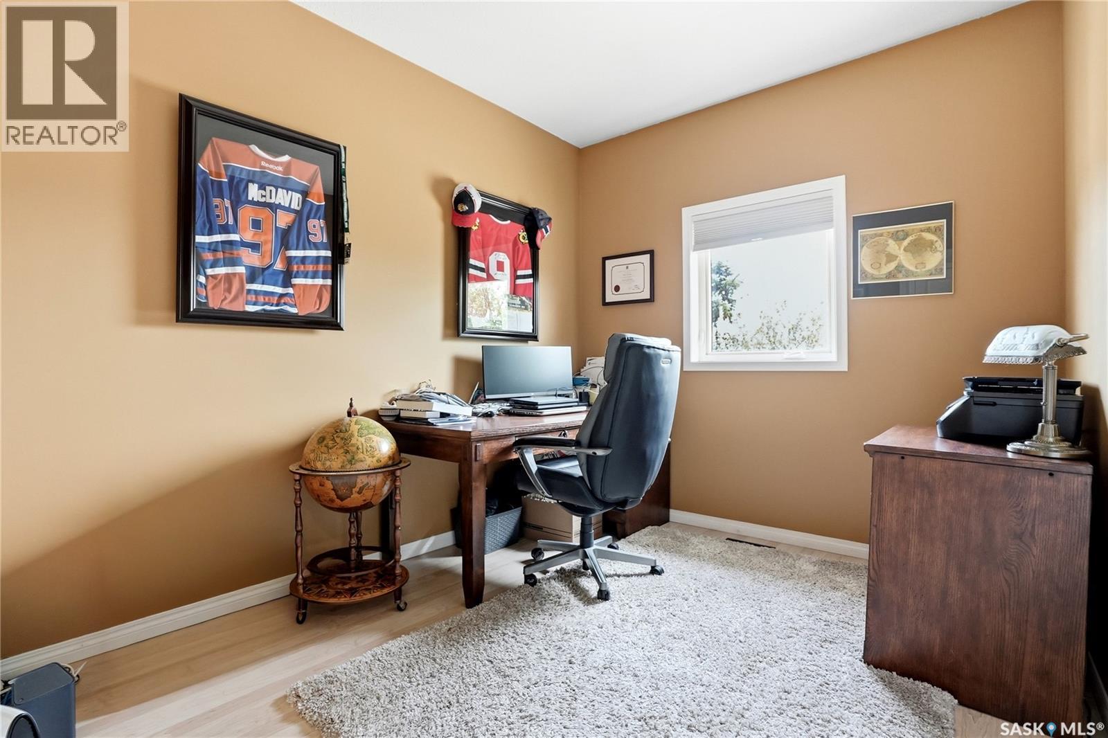 206 Carr LANE - 17