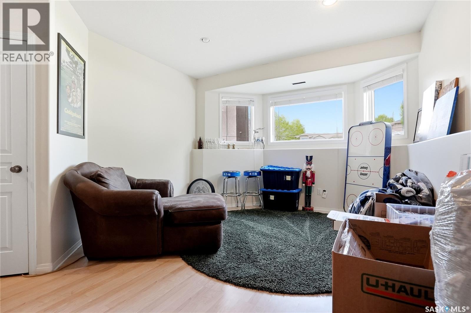 206 Carr LANE - 23