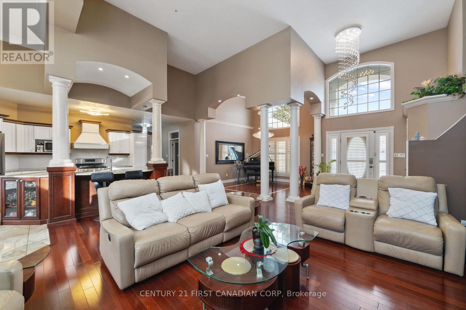 7 EDWIN DRIVE - 24