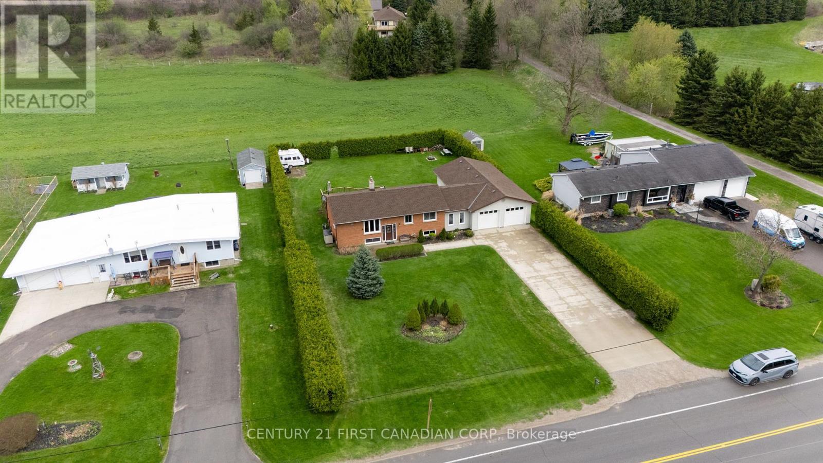 2720 CATHERINE STREET - 39