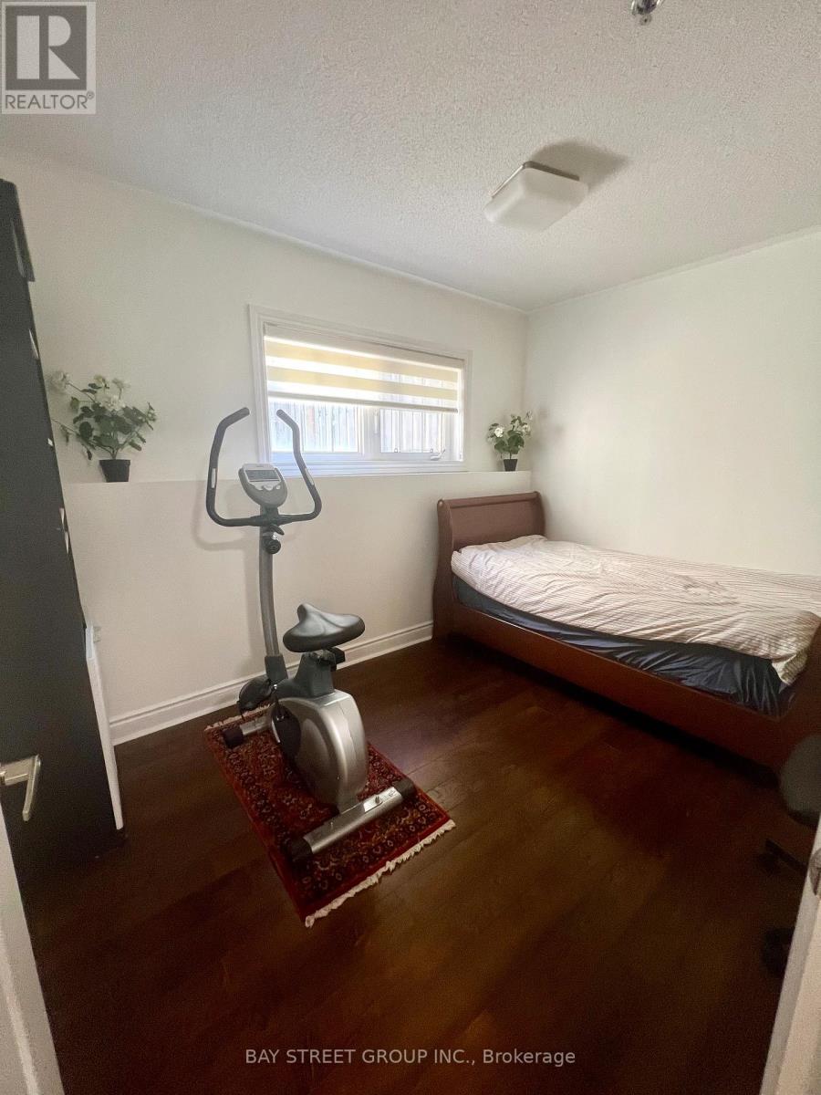 #56 8 BRIGHTON PLACE - 16